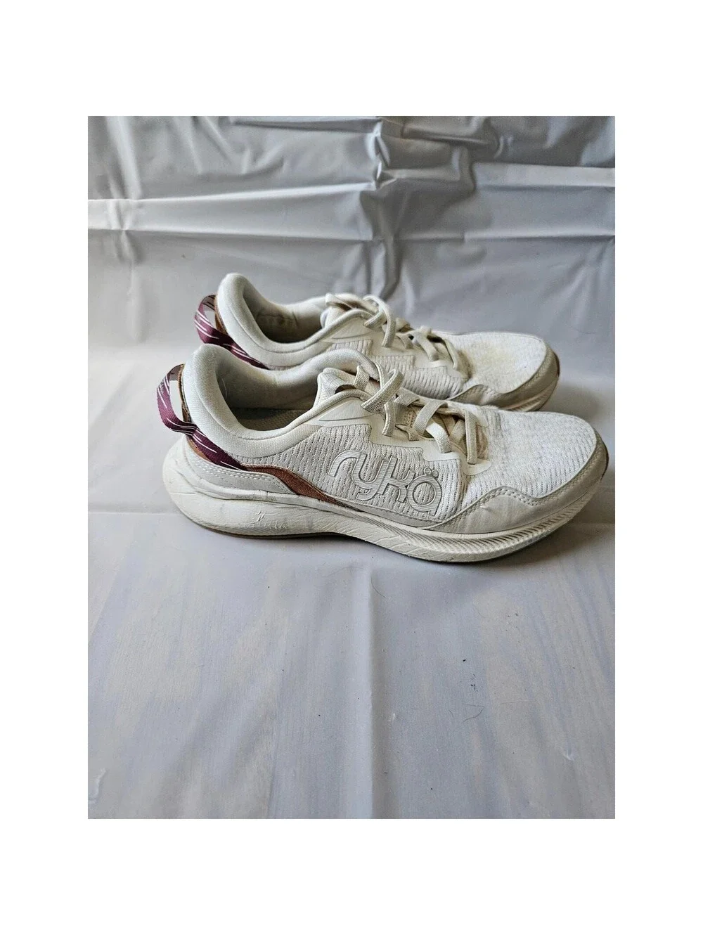 Ryka Athletic Shoes Women’s 7.5 White Maroon Running Training Sneakers